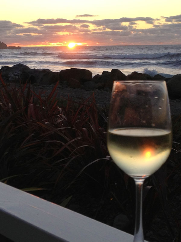 sunset-wine-glass